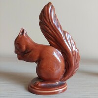 Rare collectible squirrel figure (sample piece) with different painting from raven case and drasche pieces.