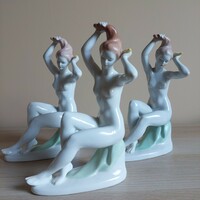 Jenő Hanzély aquincum combing nude figurines