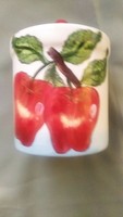 Apple pattern container