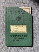 Bundesrepublik Deutschland BRD régi német útlevelek #2 vágott