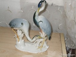 A pair of egrets.