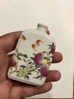 Marked Chinese porcelain snuff bottle china japan