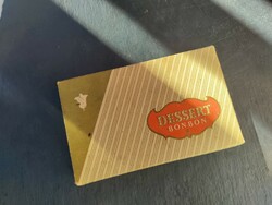 Retro bonbon box
