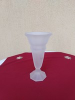 Antik nyolcszögletű opálüveg váza,,ritka forma,,.27 cm,,1,8 kg,,Hibátlan..minimál ár nélkül..