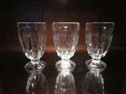 Thick cast glass fluted tumbler with floral pattern - set