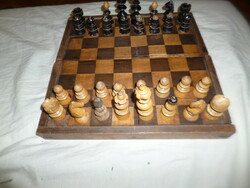 Régi fa sakk készlet hiányos sérűlt
