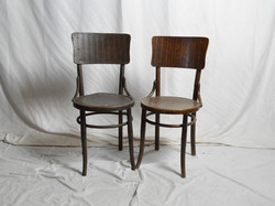 2 antique thonet chairs