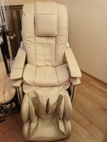 Multifunctional, programmable massage chair