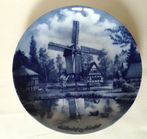 Marked and numbered German glazed porcelain decorative plate, limited number, mühlenhof zu münster, collectors