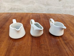 Zsolnay milk spout (3)