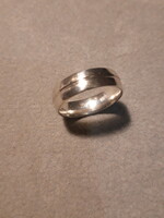 57-es méretű ezüst karikagyűrű