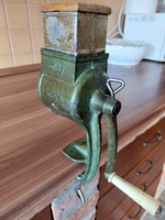 Nut grinder cast iron eternal piece - for every kitchen :)