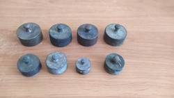 (K) old weights are also sold in parcel machines