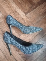 New beautiful size 41 kate gray stilettos