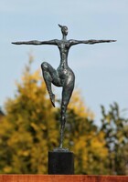 Balett- Nagy méretű, jelzett bronz szobor