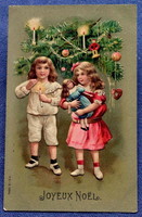 Antik dombornyomott Karácsonyi üdvözlő képeslap kisleány játék babával kisfiú gyertyával Karácsonyfa