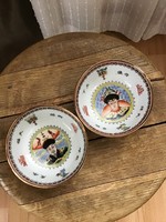 Pair of old hand-painted Chinese porcelain bowls