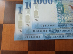 Sorszámkövető 500 forint bankjegy 3 db 2021 JH sor.