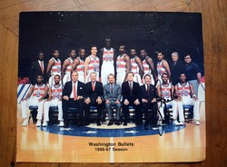 1986-87 WASHINGTON BULLETS NBA kosárlabda csapat fotó dedikált