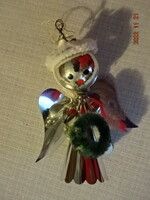 Karácsonyi dísz, ezüst színű papír angyalka, magassága 7,5 cm. Vanneki!