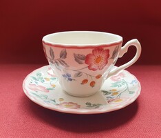 Churchill angol porcelán teás kávés csésze és csészealj tányér virág mintával