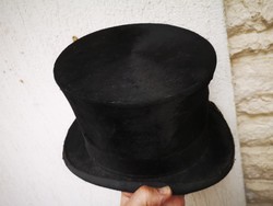 Antique top hat, cs and ir welcome. Hat maker Budapest - Vienna Hungarian coat of arms