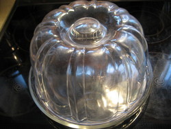 Pyrex pie, fruitcake bowl with plastic cover