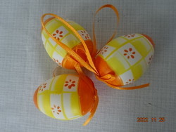 Easter egg decoration, orange and lemon yellow, three pieces. He has!