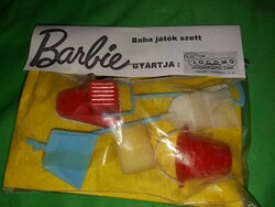 Retro trafikáru csomagolt bontatlan sohasem használt BARBIE játék magyar LOCOMO  a képek szerint