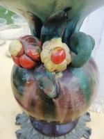 Hop ceramic vase is in the condition shown in the pictures