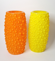 Mid-century / retro design - colorful plastic vases with bubbles in a pair!