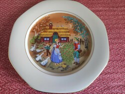 Porcelán mesejelenetes német tányér