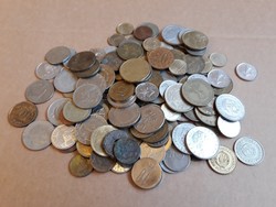 Lot of 144 coins - a mix of foreign and Hungarian coins - selection of coins