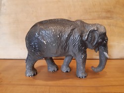 Old toy elephant figure -lineol- in very nice condition, built on a metal frame, pre-war