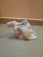 Nagy Fehér Herendi porcelán Léda a hattyúval figura