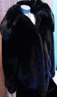 46-os fekete nagygalléros gyönyörű bunda kifogástalan műszőrme kabát