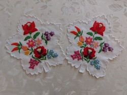 Old Kalocsa embroidered small tablecloth in the shape of a leaf 2 pcs