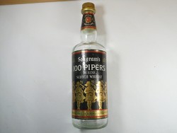 Retro old paper label glass bottle - seagram's 100 pipers - scotch whiskey scotch whiskey - 1980s