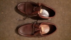 Warm men's leather shoes 42 Italian brands