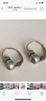Antik, 14 karátos, magyar fémjelzéssel (PV) ellátott,ezüst button foglalású köves fülbevaló pár