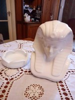 Nagy egyiptomi porcelán figura + porcelán kínáló/hamuzó együtt