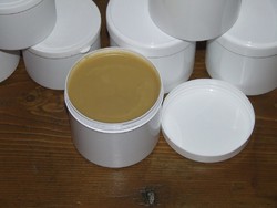 Beeswax paste (wax)