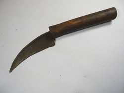 Antique old karambit carambit shepherd peasant knife wooden handle-approx. From the early 1900s