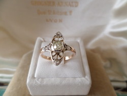 Art deco antique gold ring with brill and diamonds