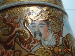 19.Sz rich gold brocade satsuma moriage water bucket shaped vase with 4 unique male portraits