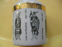 Glass offering retro cigarettes depicting ancient Bulgarian rulers