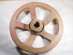Antique old iron cast iron turning wheel marked with w - perhaps a Wehrmacht anti-aircraft gun part