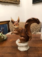 Nagyméretű Royal Dux mókus