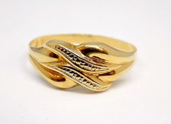 Vésett arany gyűrű (ZAL-Au113766)