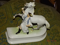 HERENDI CSIKÓS PORCELÁN LÓ LÓFÉKEZŐ LOVAS